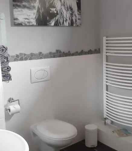 Alte Dorfschule Apartman *